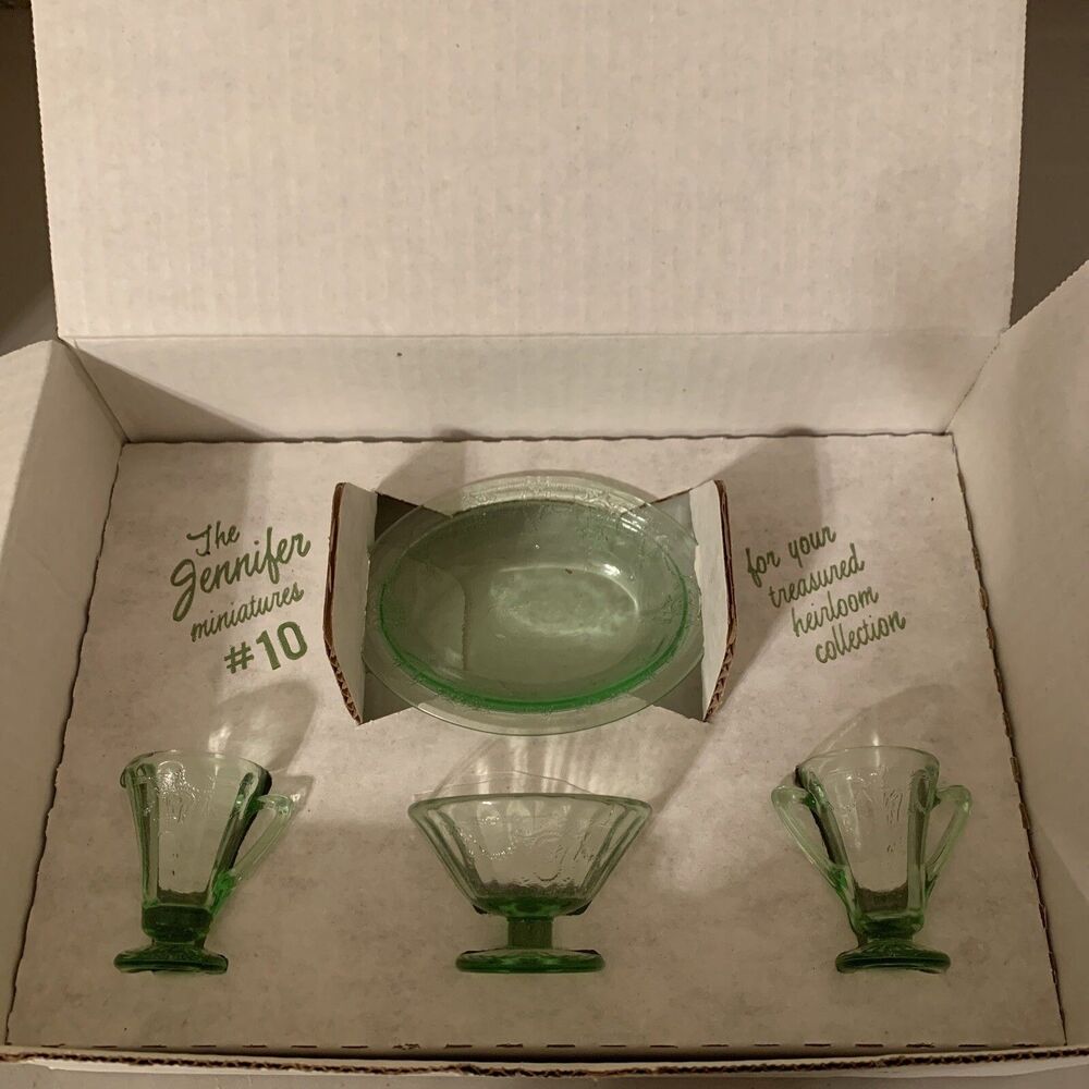 Vintage Mosser Glass Jennifer Set #10 Green New In Box